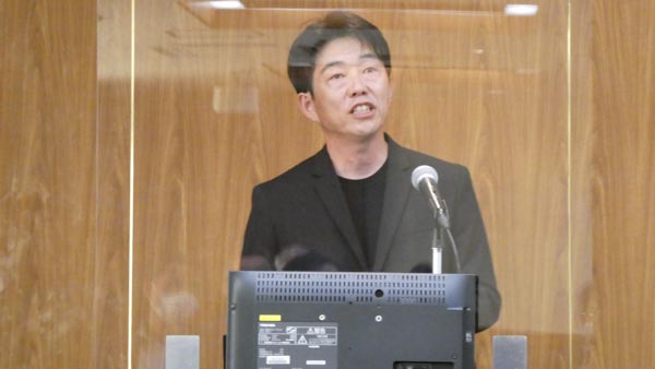 農薬工業会講演　徳本修一さん.jpg