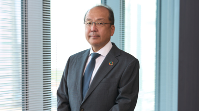 日産化学　佐藤s.jpg