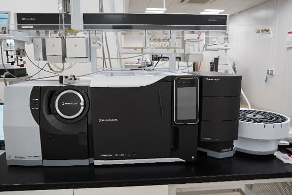 ガスクロマトグラフ質量分析計「GCMS-QP8040NX」