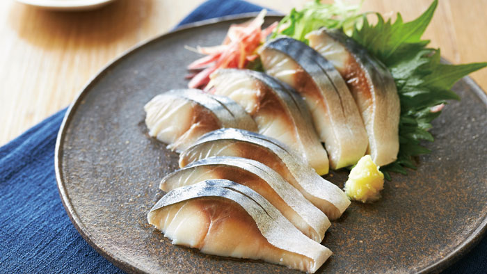 旬の寒さばのみを使用した「しめさば（国内産）」