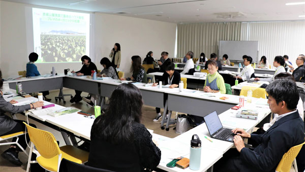 事前学習会のようす(10月16日開催)