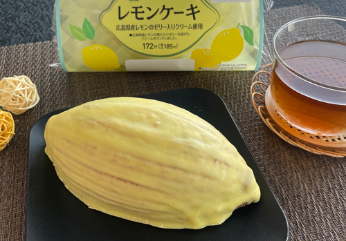 レモンケーキ（広島県産レモンのゼリー入りクリーム使用）
