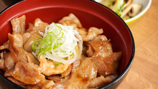 麓山高原豚丼