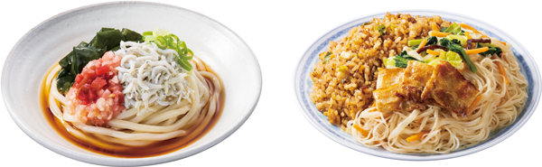 淡路島産しらすの梅おろしぶっかけうどん（左）とチャーハン＆焼きビーフン