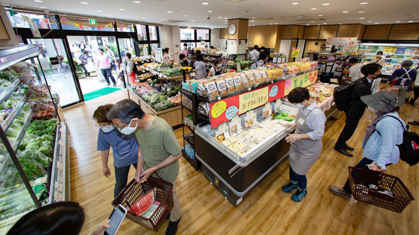 デポー所沢の店内