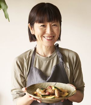 生活クラブの組合員でもある料理家のワタナベマキさん