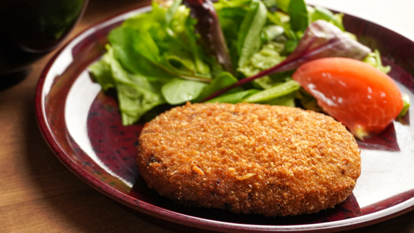 三春グルメンチ定食