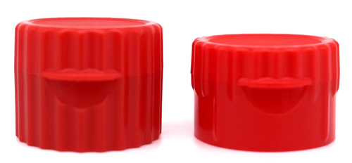 現在のキャップ（左）と軽量化キャップ