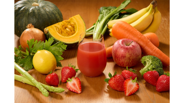 地産全消「野菜生活100 本日の逸品 茨城県産紅ほっぺミックス」新発売 カゴメ.jpg