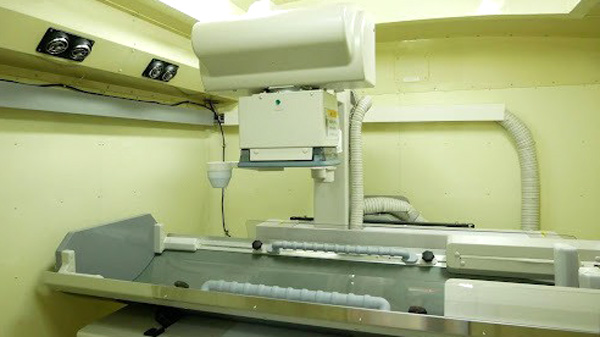 車内はX線検査機器を完備