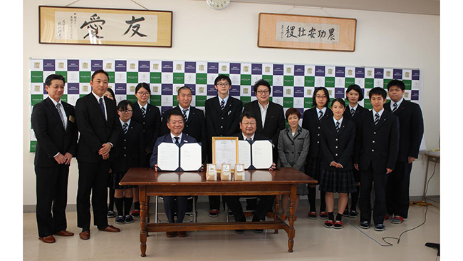 昨年11月、八芳園と福島県立岩瀬農業高校は産学連携協定を締結