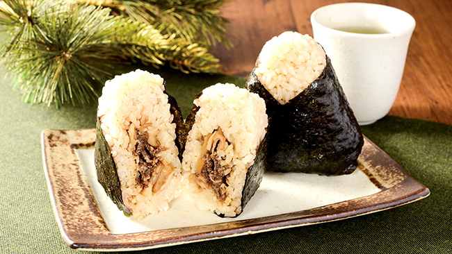 「金しゃりおにぎり 松茸と和牛」