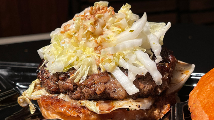 六本木のグルメバーガー名店で「常陸牛」のオリジナルハンバーガー限定販売　茨城県