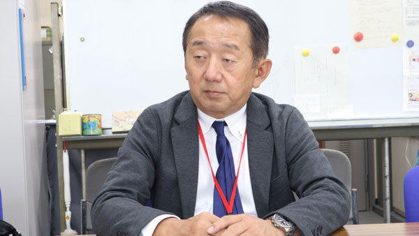 佛田利弘氏