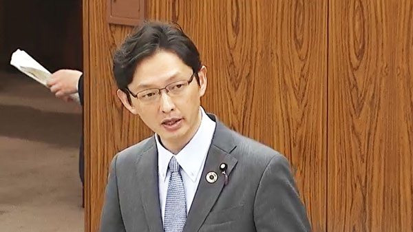 ＪＡたじまの青壮年部の取り組みを紹介した高橋光男議員（3月26日、参議院農水委員会）
