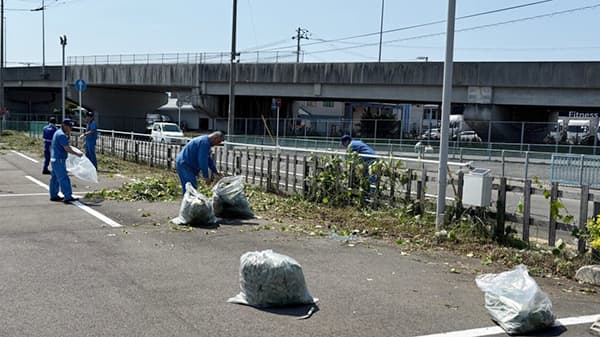 地域清掃活動を実施「まつやまマイロードサポーター事業」に賛同し地域貢献　井関農機