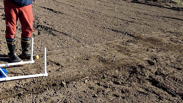 作用跡で確認できる「ジャンタニグッバイ®」の確かな接地性と高い掻き取り効果