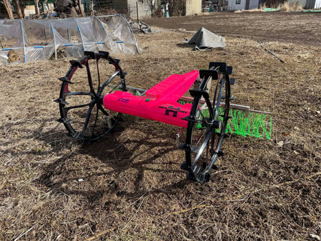 水田除草ロボット「ミズニゴール」