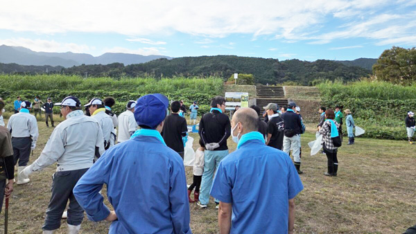 重信川クリ重信川クリーン大作戦