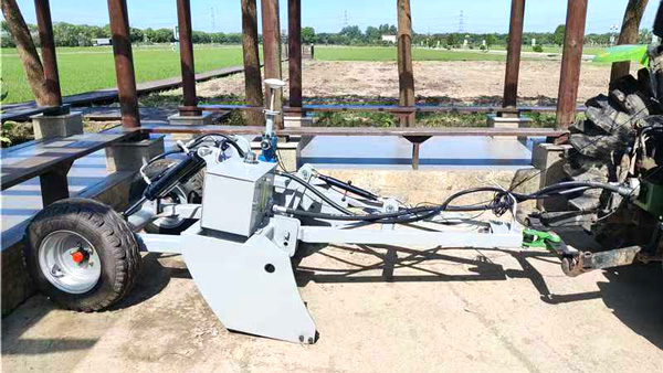 日本のニーズに合わせた小ぶりなレベラー