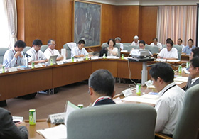 農機の安全対策・作業事故防止巡り　第23回農業資材審議会開催