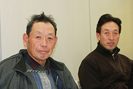 水稲部会の中川会長（左）と齋藤さん
