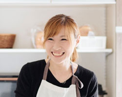 キャベツ料理のレシピを考案したあみんさん