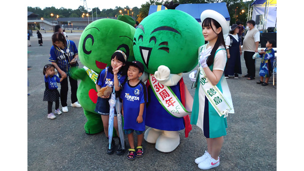 「徳島すだち×大分かぼす」味比べ対決などコラボイベント開催