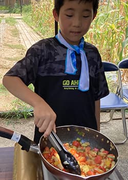 収穫した野菜で「夏野菜のラタトゥイユ」作りに挑戦