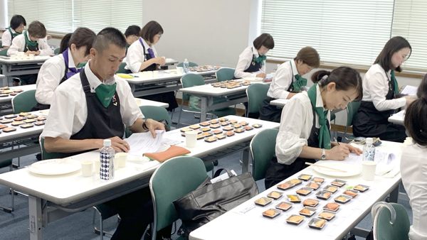 審査の様子