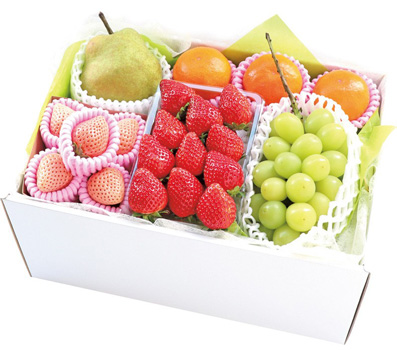 「冬の贈り物フルーツギフト」（1万800円・税込）