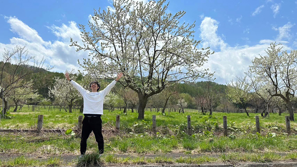和歌山県の若手梅農家「梅ボーイズ」北海道三笠市で10万平米の梅園の経営管理を開始