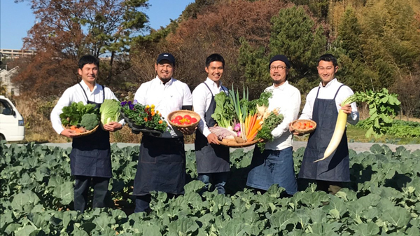 川崎市麻生区の若手農家集団「畑から、台所へ。」のメンバー