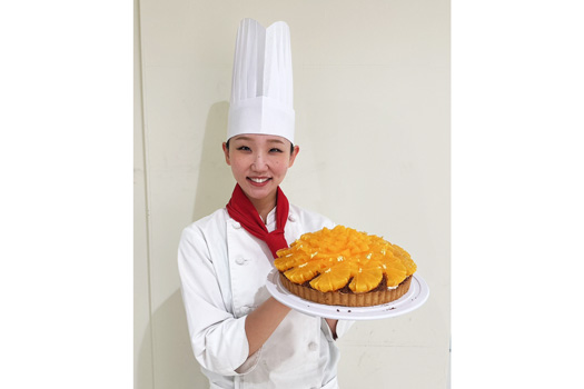 30周年記念第一弾のケーキを手がけた水野シェフ