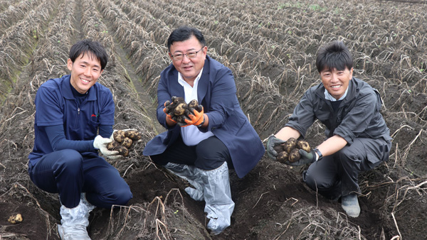 「北海道産じゃがいも収穫式」ＪＡ帯広かわにしと開催　カルビーグループ