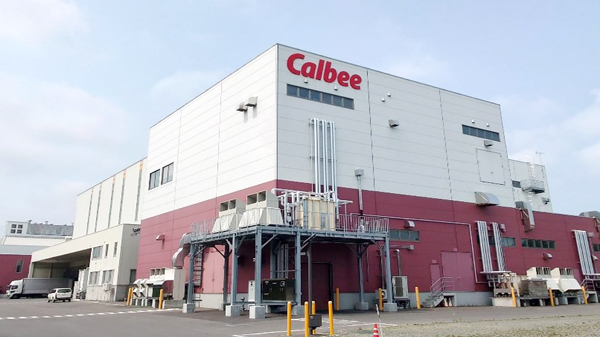 カルビーの北海道工場（千歳市）