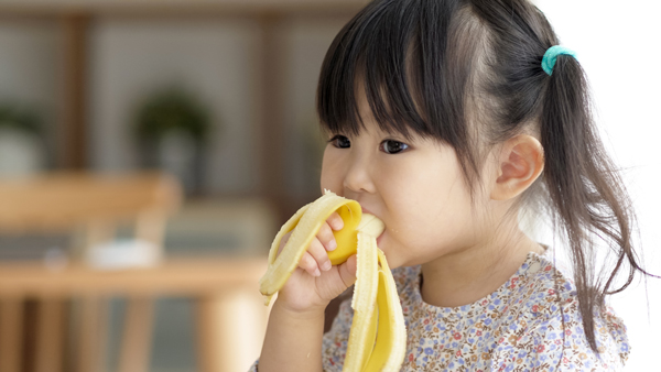 「よく食べる果物」はバナナ　19年連続で1位　バナナ・果物消費動向調査