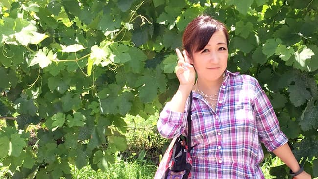 一緒にブドウ作りをしてくれる人を募集している“しまちゃん”こと島田美沙さん